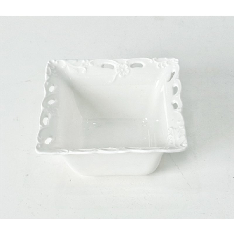 Keramicka cinija10.9x10.9x5.3cm